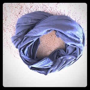 Boppy Nursing Infinity Scarf